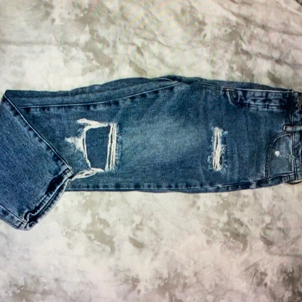 Pacsun distressed mom jeans medium light wash